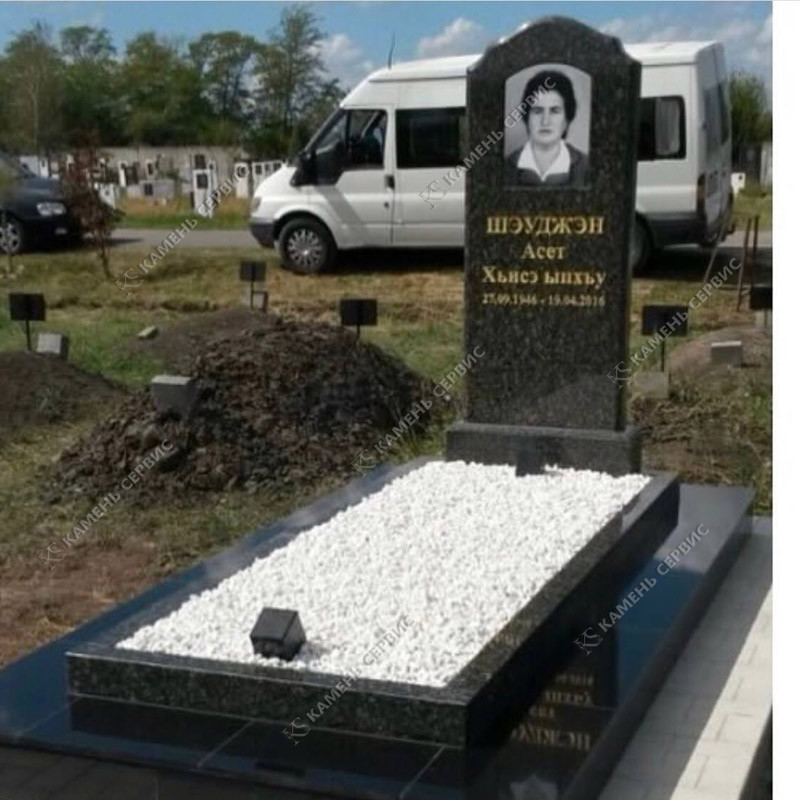 Гранитный памятник 405 - Гранитный памятник 405